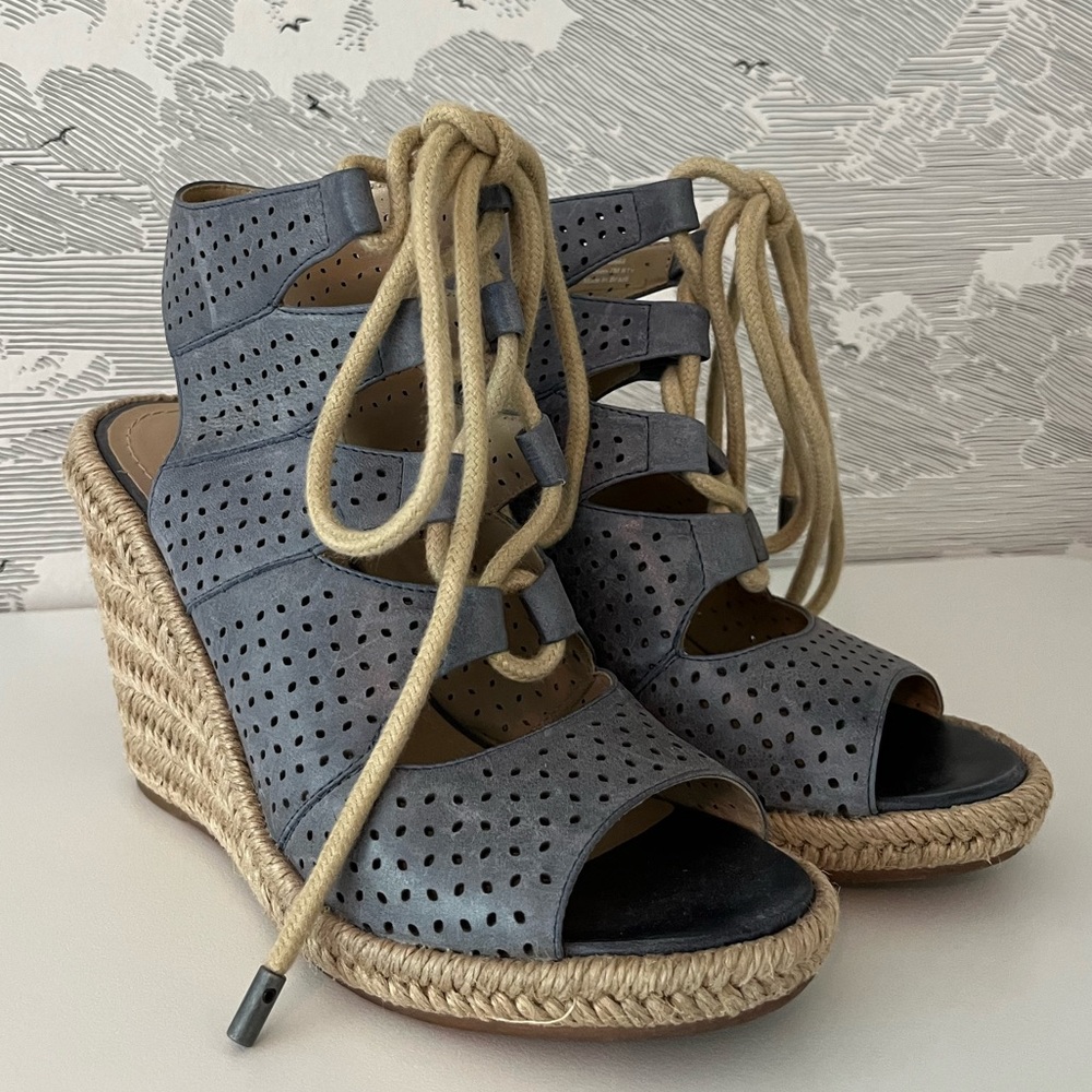Johnston & Murphy Mandy Blue Leather Lace-Up Wedge Sandals Sz. 7